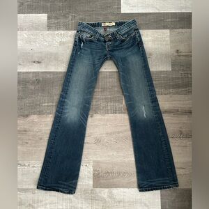 BKE STELLA LOWRISE JEANS SIZE 25